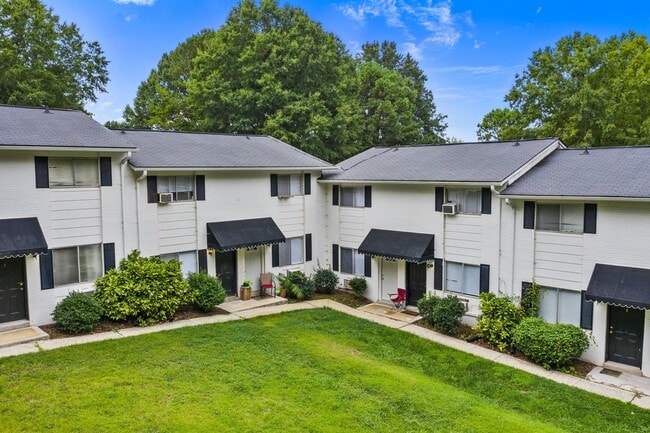 Building Photo - Arbor Row Townhomes