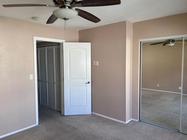 Building Photo - Available now | A 2 Bedroom, 1.5 Bathroom ...