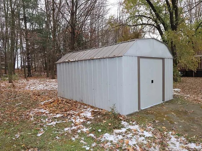 Building Photo - Click the “Apply Now” button or email wapmrentals@gmail.com for a prompt response.