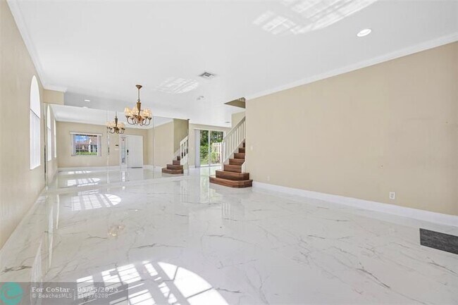 Building Photo - 3808 Miramontes Cir
