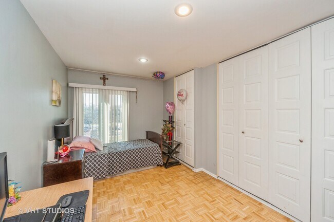 Building Photo - 1550 Sandpebble Dr