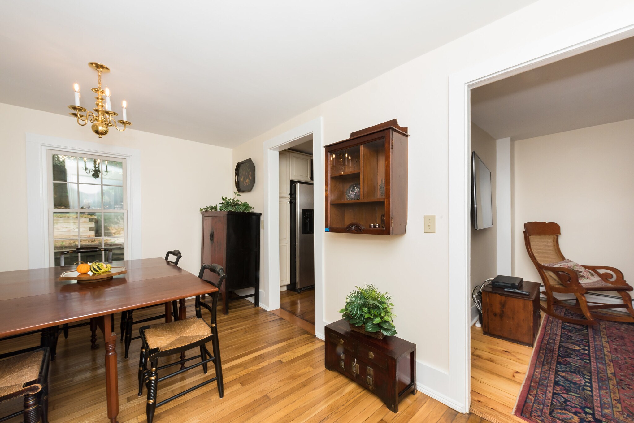 Building Photo - 69 Dennett St