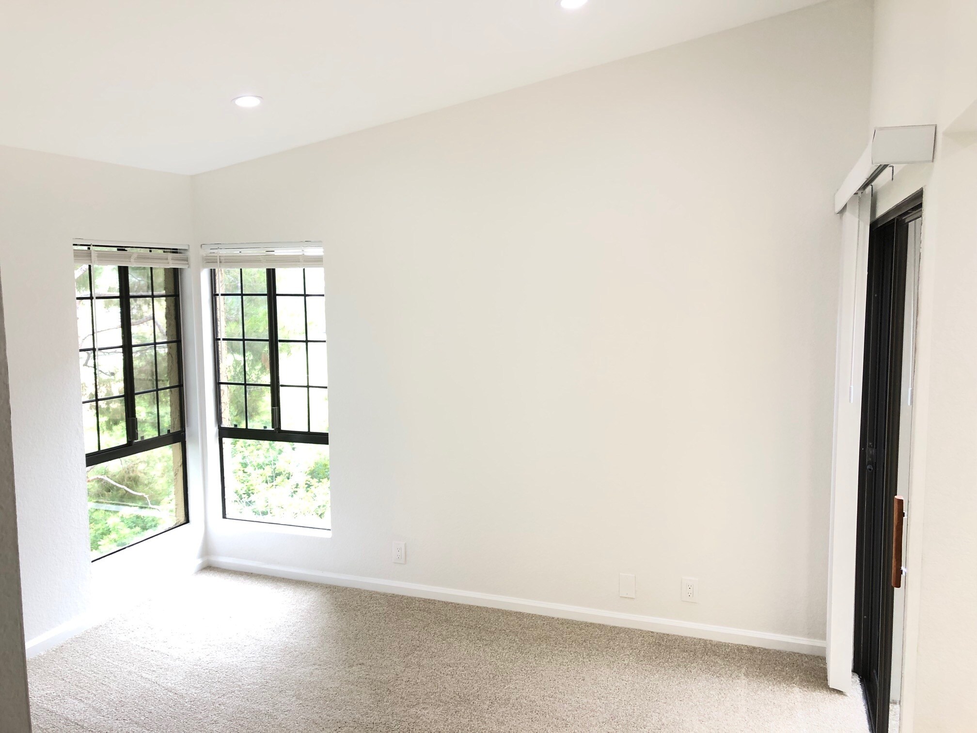 Building Photo - 25581 Indian Hill Ln