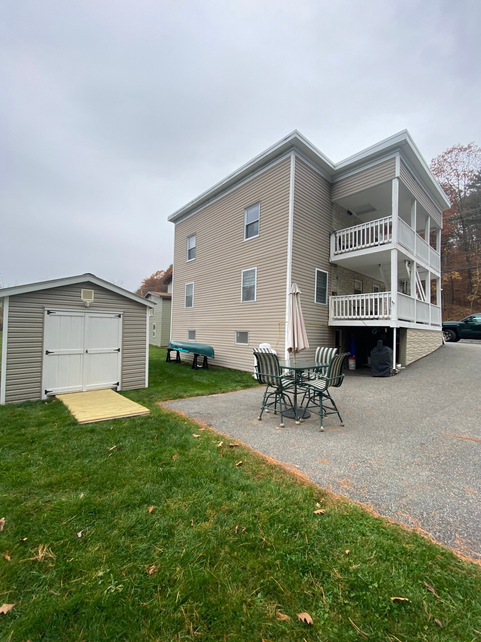 Building Photo - 210 Mount Vernon Ave