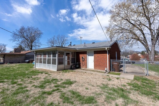 Building Photo - 8508 Westport Rd