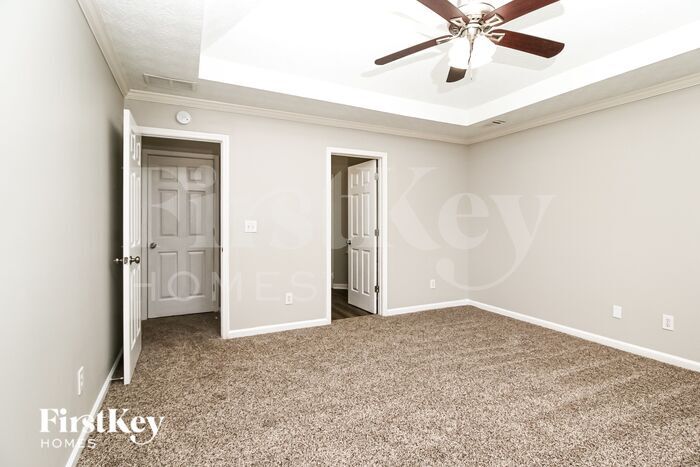 Building Photo - 270 Rosewood Cir