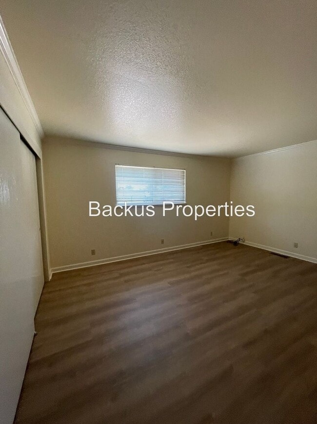 Building Photo - Remodeled three bedroom home near Marina B...