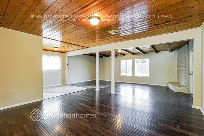 Building Photo - 7943 Newcastle Ave