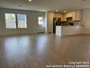 Building Photo - 9839 Butte Crk