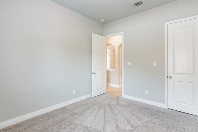 Building Photo - 24903 Mountclair Hollow Ln