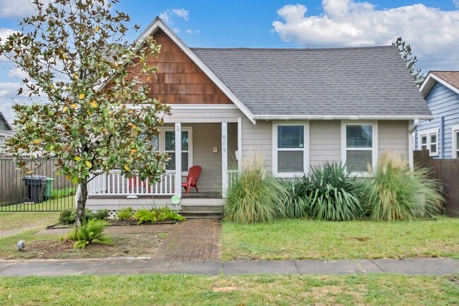 Building Photo - 509 Vincent St