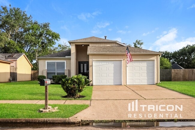 Primary Photo - 18311 Autumn Trails Ln