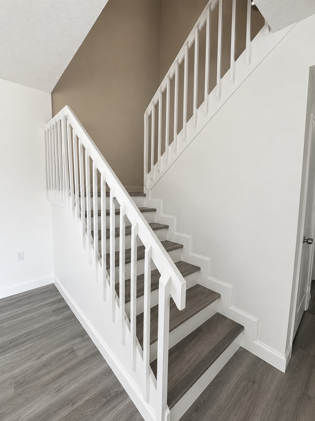 Building Photo - 1801 18th Way