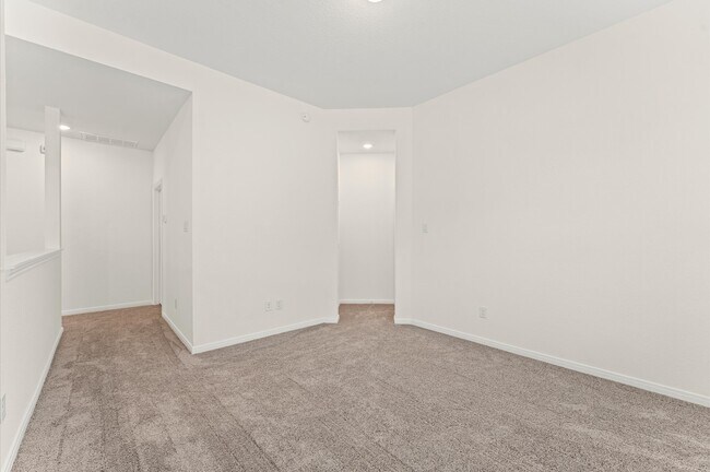 Building Photo - 151 W Coralburst Lp