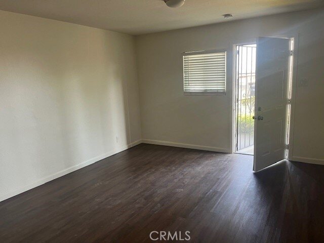 Building Photo - 36957 Melrose Dr