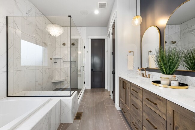 Building Photo - 7940 W Mirror Pond Dr