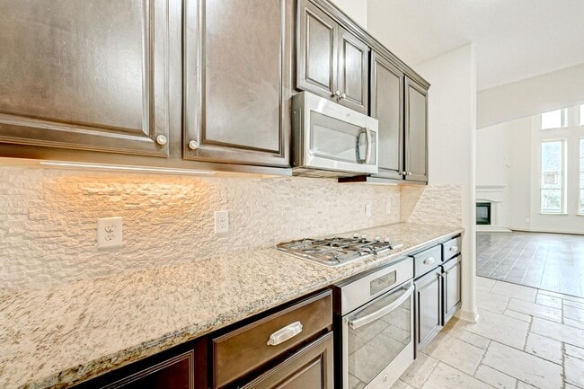 Building Photo - 31815 Dunham Lake Dr