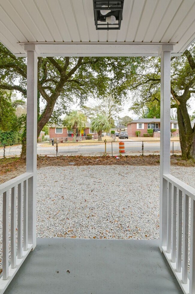 Building Photo - Fully Renovated 3-Bedroom Corner-Lot Gem Near Downtown Columbia & USC!