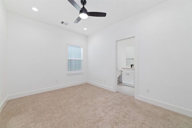 Building Photo - 3444 Bolin Rd