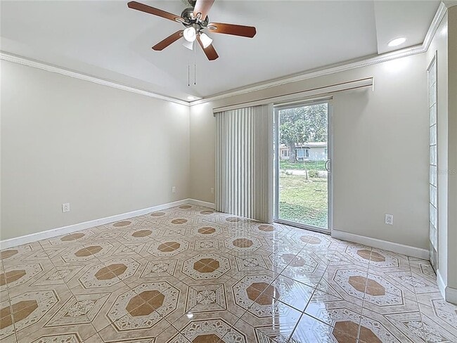 Building Photo - 6709 Orchard Dr N