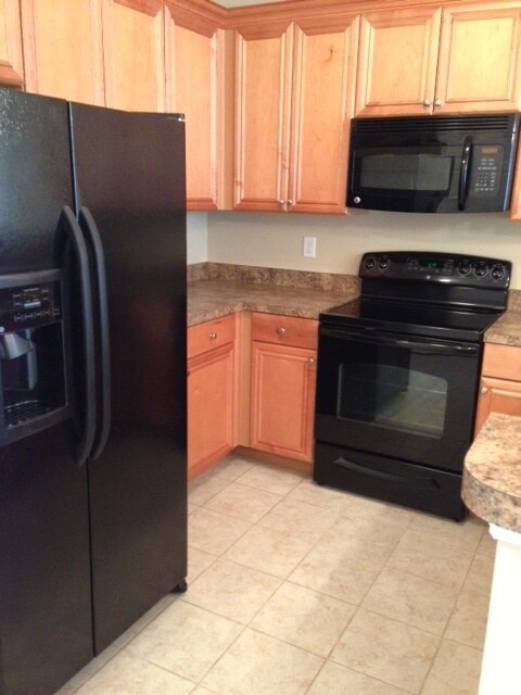 Building Photo - 2 Bedroom, 2 Bath Condo @ Campus View Sout...
