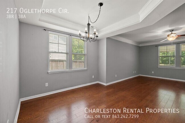 Building Photo - 217 Oglethorpe Cir