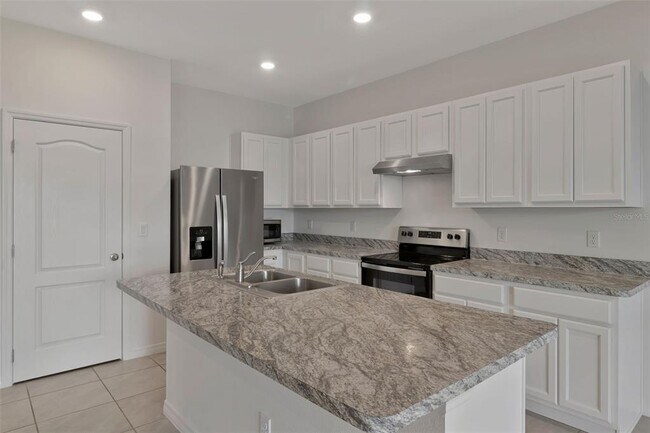 Building Photo - 1089 Blue Jay Dr