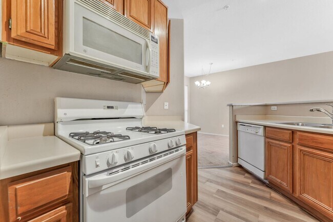 Building Photo - 7139 S Durango Dr