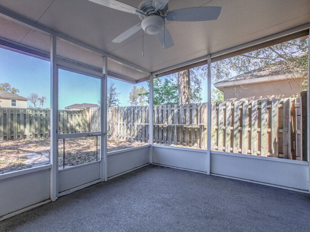 Building Photo - 1760 Sparkling Water Cir