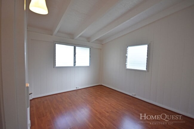Building Photo - 3/2 in Kokohead Terrace, Hawaii Kai - $3500