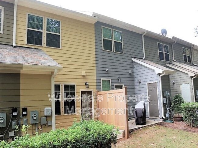 Building Photo - 702 Wickham Ridge Rd