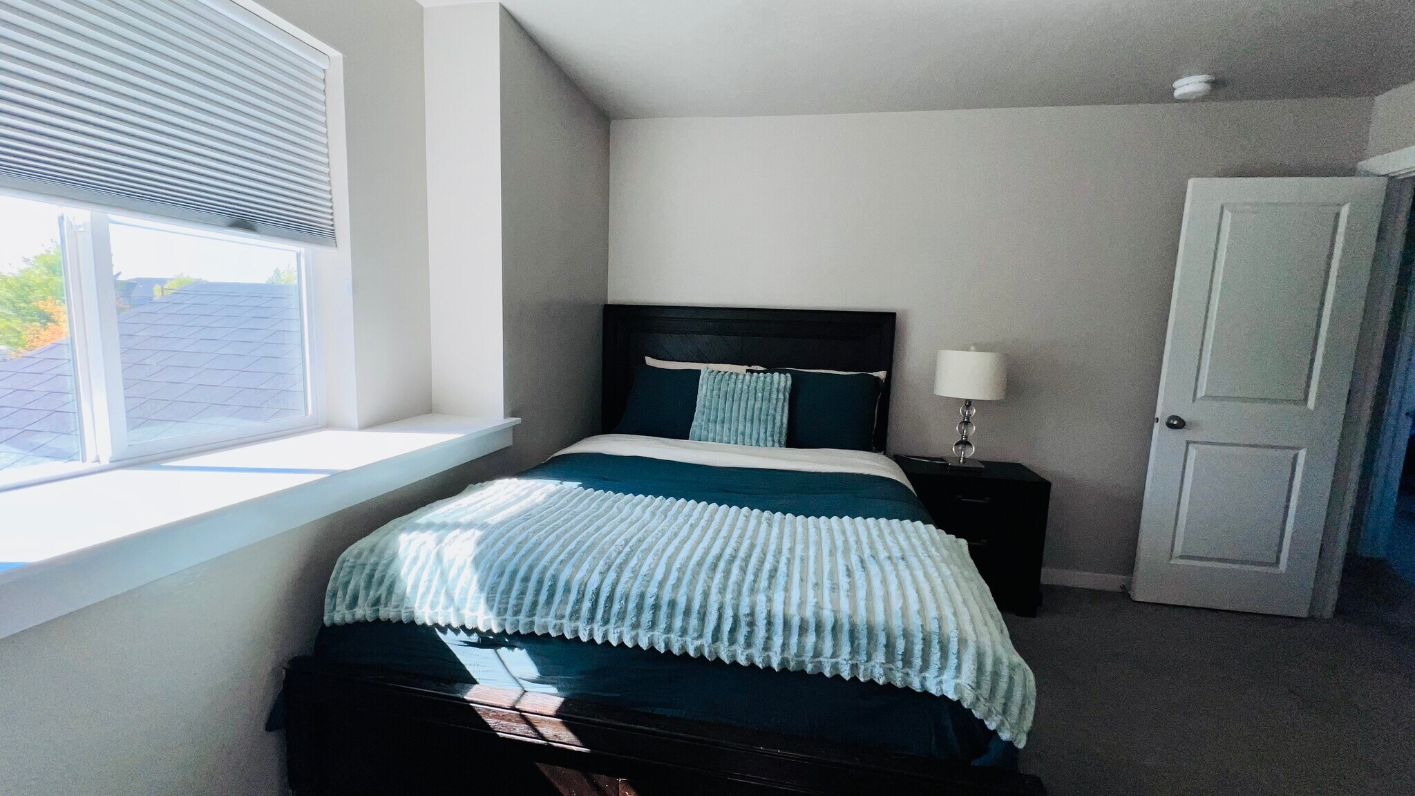 Building Photo - 1123 Drexel Hill Ave