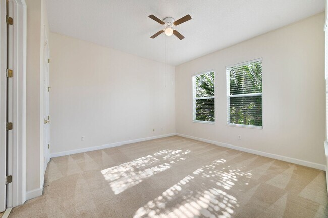 Building Photo - Home with water views in Patriots Landing