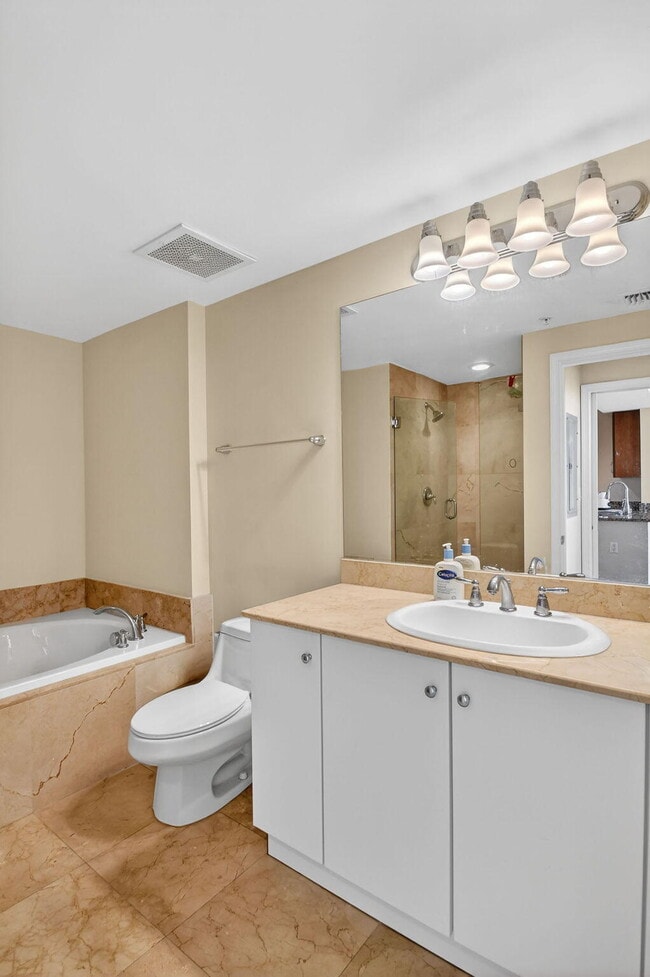 Building Photo - 350 N Federal Hwy