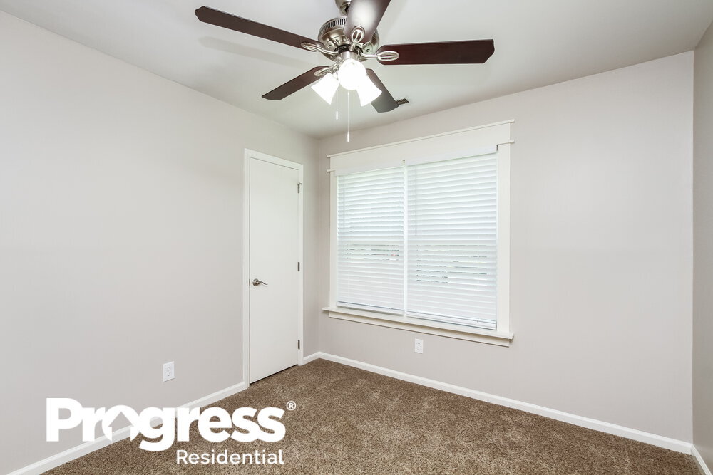 Building Photo - 12907 Silbury Ln