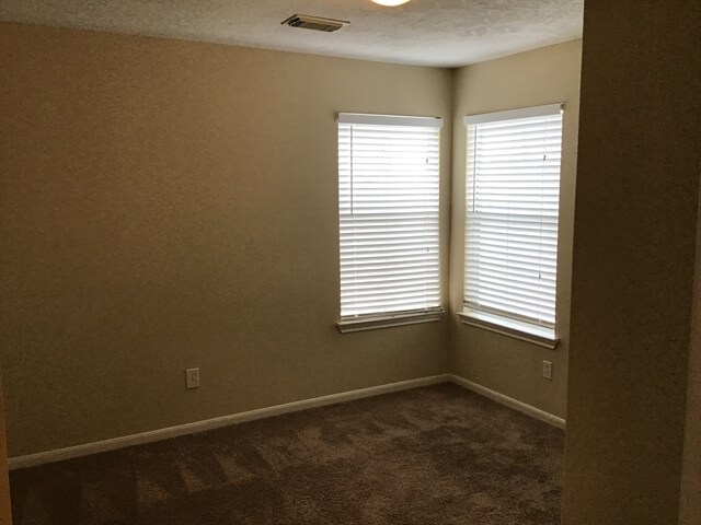 Building Photo - 10523 Linsley Lane