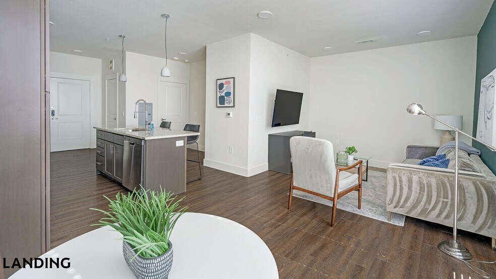 Building Photo - 20915 Wilderness Oak