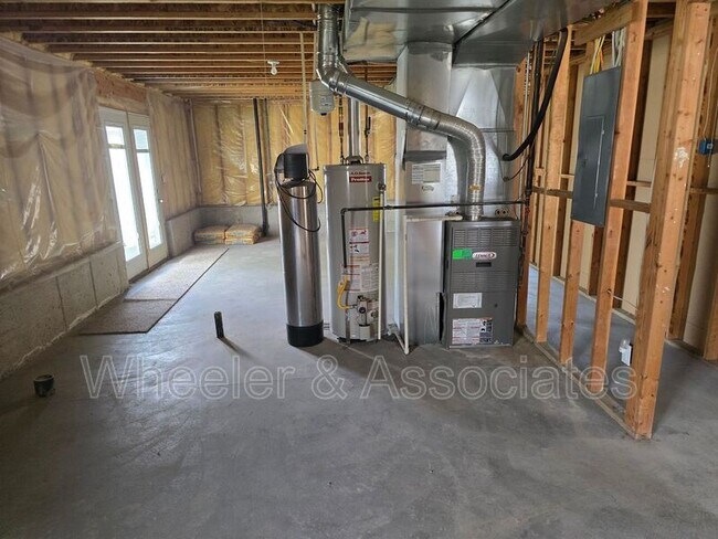 Building Photo - 4336 W 5850 S