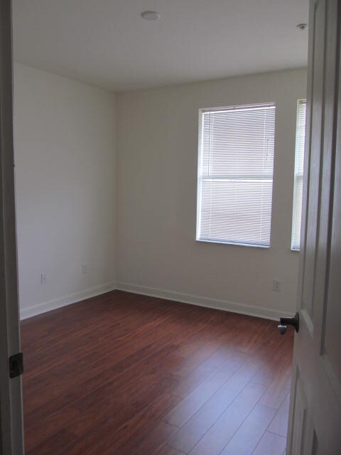 Building Photo - 810 Marina Del Ray Ln