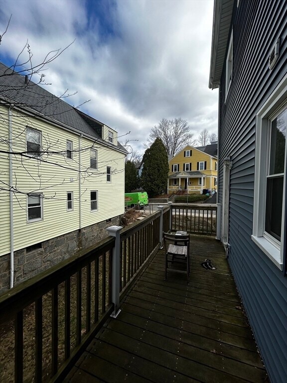 Building Photo - 89 Wachusett St