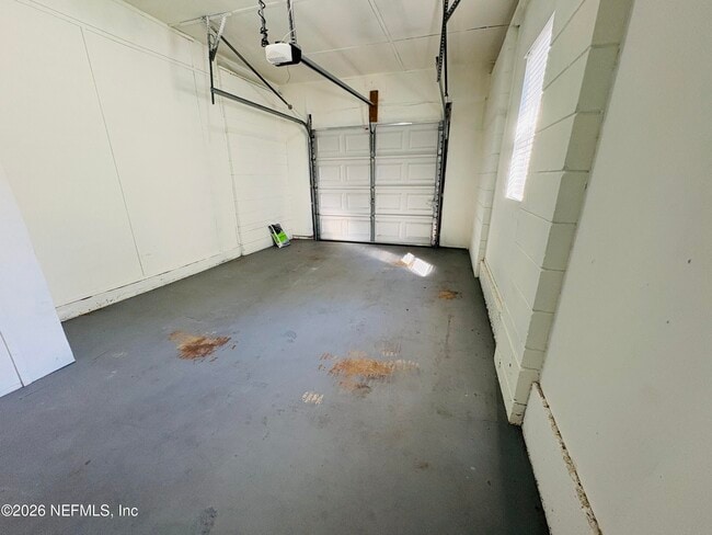 Building Photo - 7008 Perke Dr