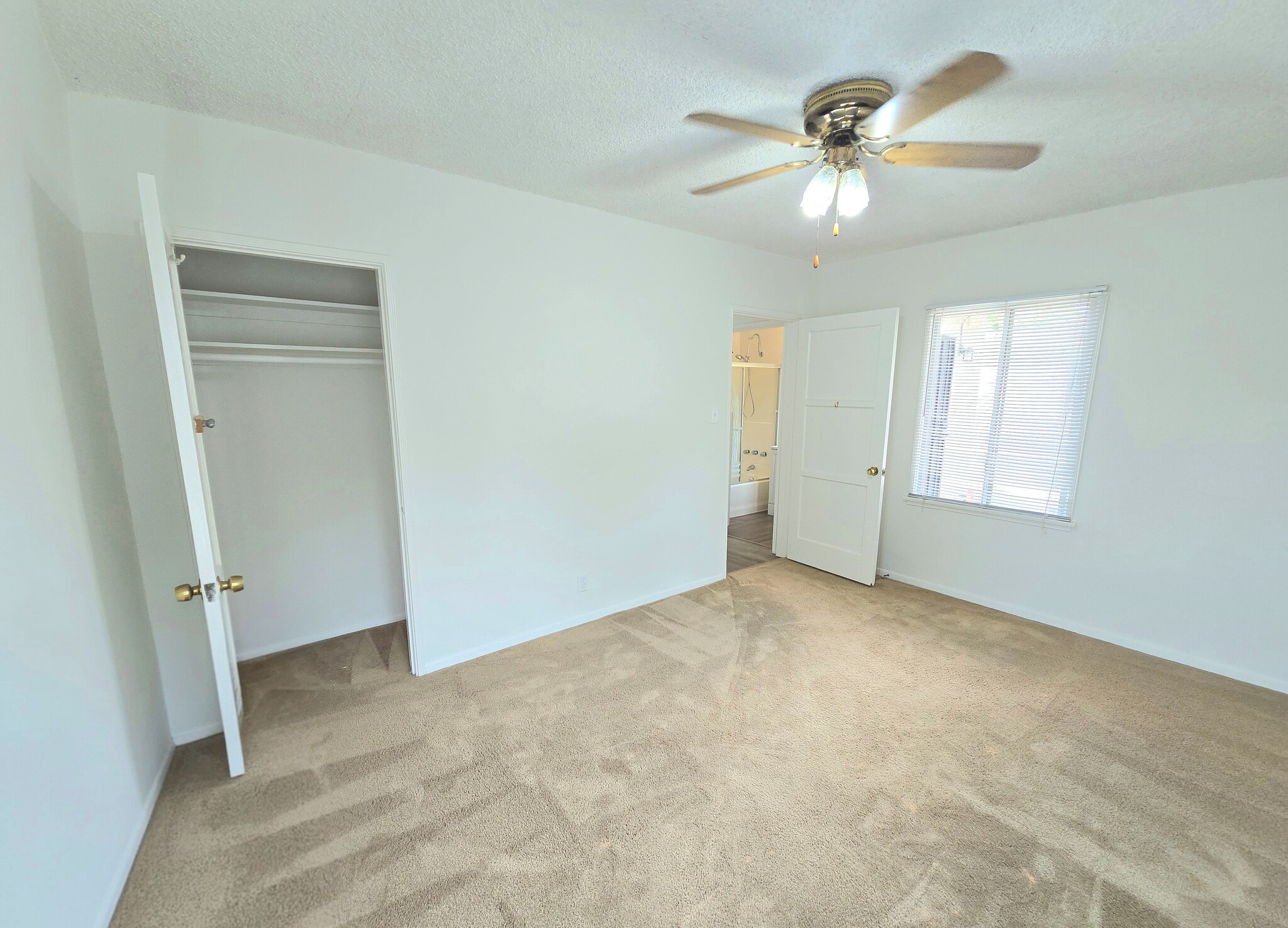 Building Photo - 10742 Galvin St