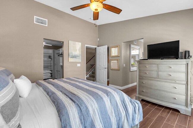 Building Photo - 44310 Villeta Dr