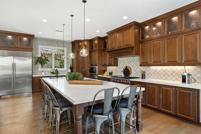 Building Photo - 10879 Equestrian Ridge Ct