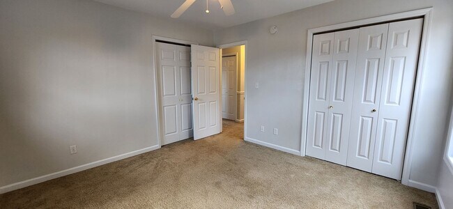 Building Photo - Available Now!! 3 to 4 Bedroom, 3 Full Bat...