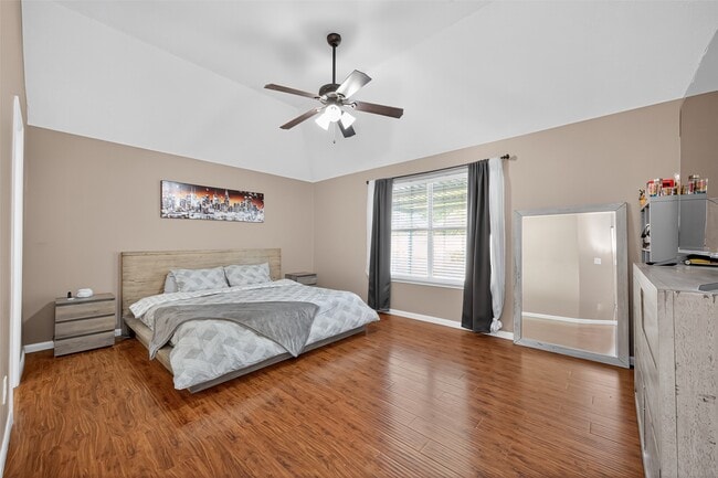 Building Photo - 21539 Olympic Forest Dr