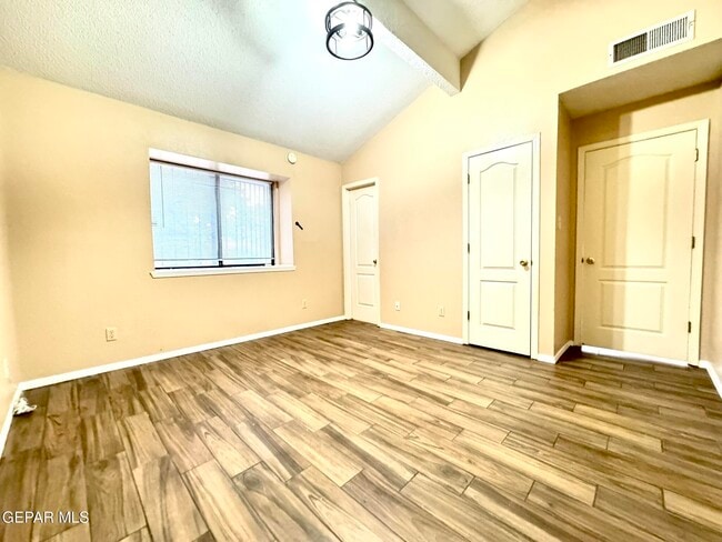 Building Photo - 12146 El Greco Cir