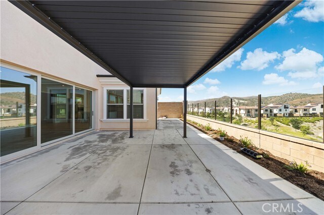 Building Photo - 130 Mossvine