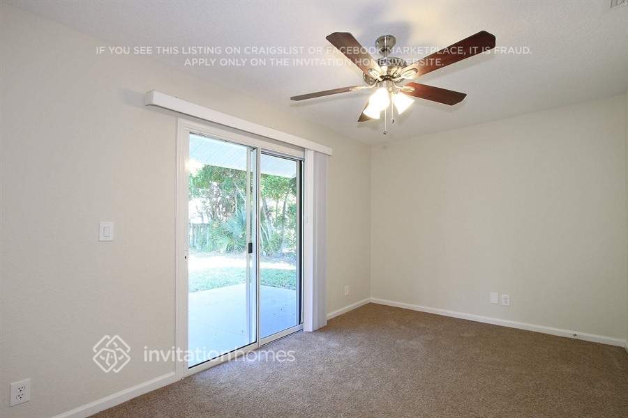 Building Photo - 260 La Mancha Ave