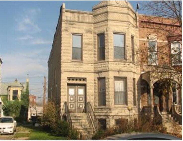 Building Photo - 3508 W Adams St